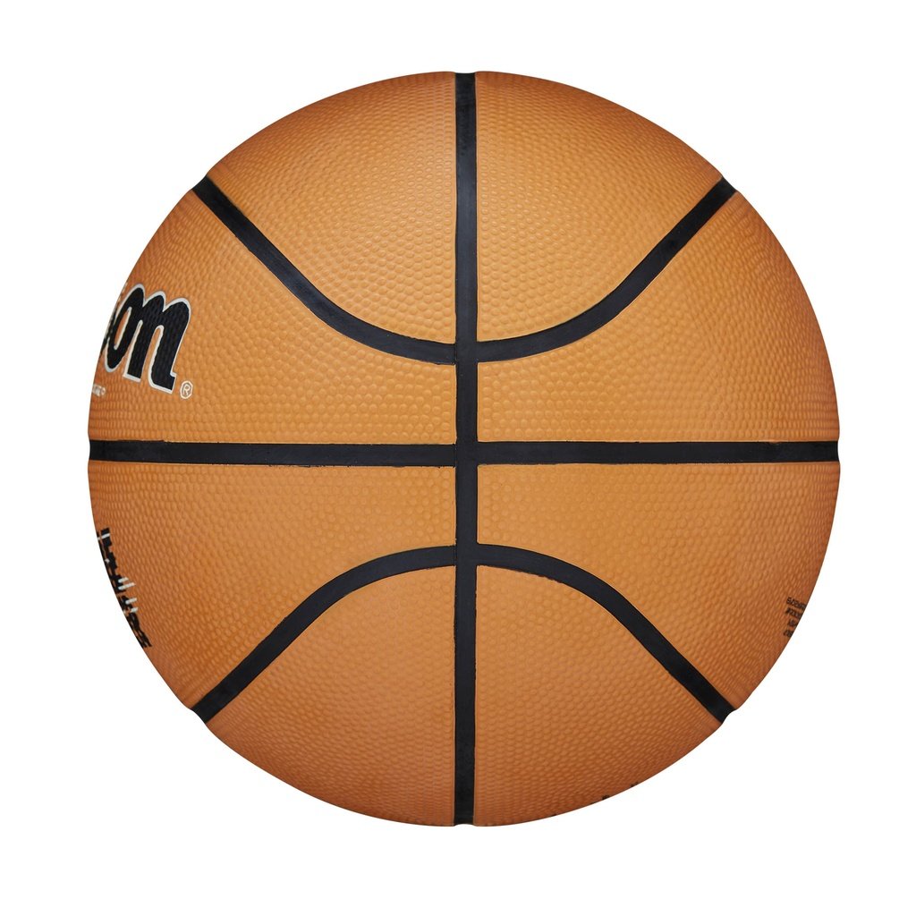 Wilson Gamebreaker Basketball - Side