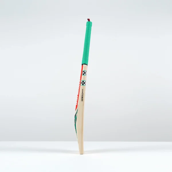 Gray-Nicolls Ventus 1.0 5 Star Cricket Bat - Right Side